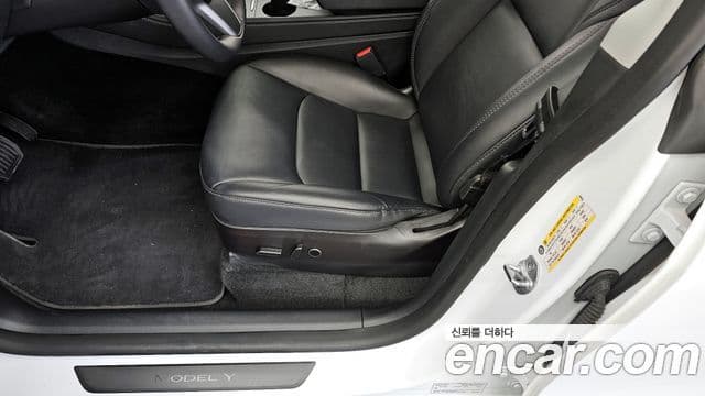 Tesla модель Y Long Range AWD, 2022 16