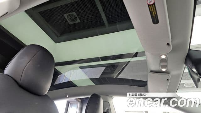 Tesla модель Y Long Range AWD, 2022 17