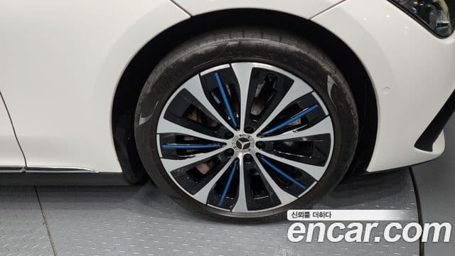 Mercedes-Benz EQE V295 EQE350+, 2022 все фото