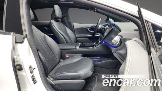 Mercedes-Benz EQE V295 EQE350+, 2022 11