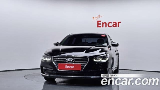 Hyundai Grandeur IG 3.0 LPi Modern Basic (арендный автомобиль), 2018 3