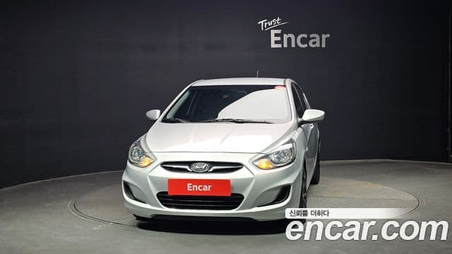 Hyundai Accent(новый кузов / новое поколение) Wit дизель 1.6 VGT Smart, 2015 3