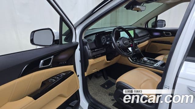 Kia Carnival 4세대 Signature, 2023 10