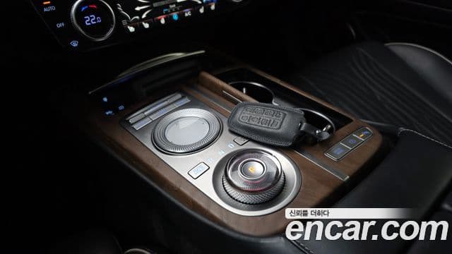 Genesis G80 (RG3) бензин 2.5 турбо 2WD, 2021 9