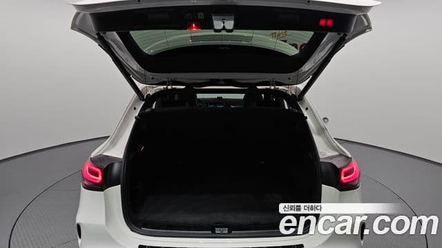 Mercedes-Benz EQA H243 EQA250 AMG пакет Plus, 2022 20