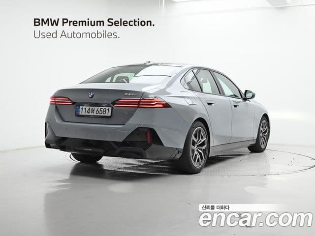 BMW 5시리즈 (G60) 523d M Sport, 2024 2