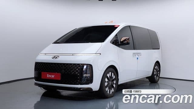 Hyundai Staria Inspiration, 2022 1