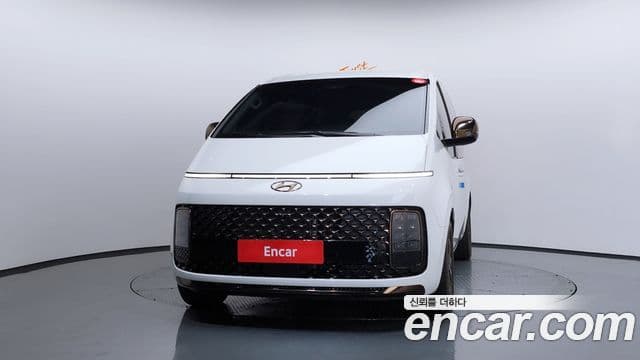Hyundai Staria Inspiration, 2022 3