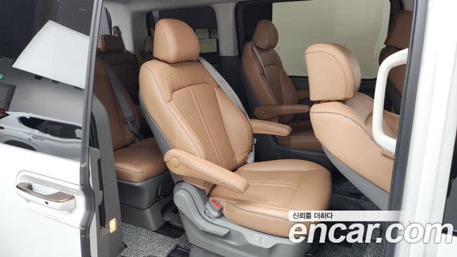 Hyundai Staria Inspiration, 2022 12