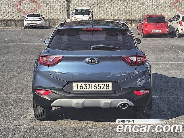 Kia Stonic Prestige, 2018 все фото