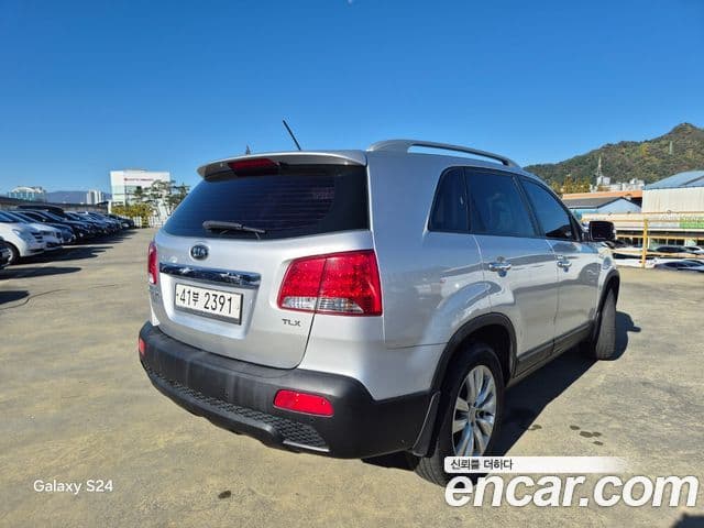 Kia Sorento R топовая версия, 2011 4