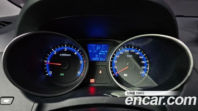 Hyundai Tucson ix Luxury, 2010 8