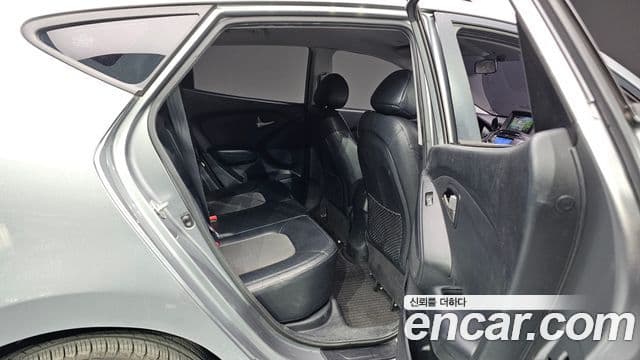 Hyundai Tucson ix Luxury, 2010 13