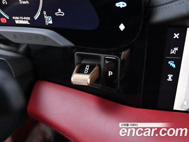 Porsche 타이칸 турбо, 2025 9