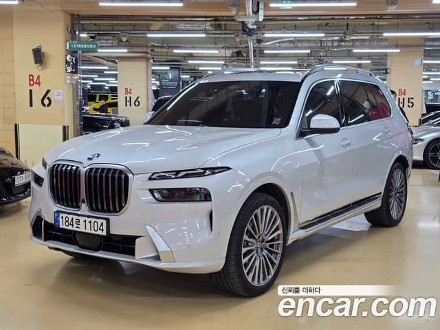 BMW X7 (G07) xDrive 40i Design Pure Excellence 6인승, 2023 1