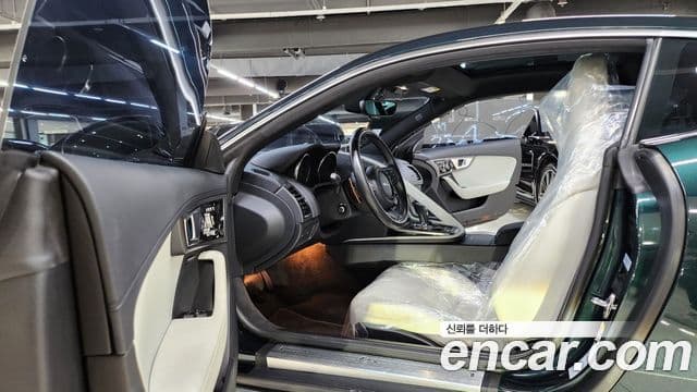 Jaguar F-TYPE X152, 2017 10