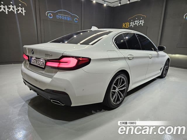 BMW 5시리즈 (G30) 520i M Sport, 2023 2