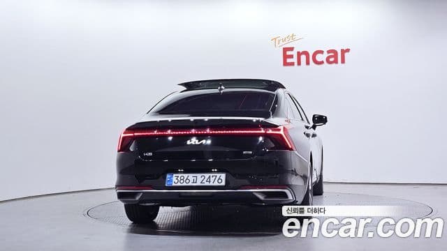 Kia K8 гибрид Signature, 2022 4
