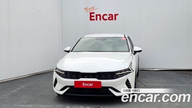 Kia K5 гибрид 3세대 Signature, 2023 3