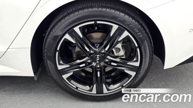 Kia K5 гибрид 3세대 Signature, 2023 все фото