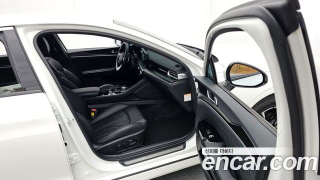 Kia K5 гибрид 3세대 Signature, 2023 11