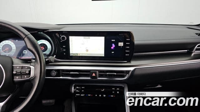 Kia K5 гибрид 3세대 Signature, 2023 14