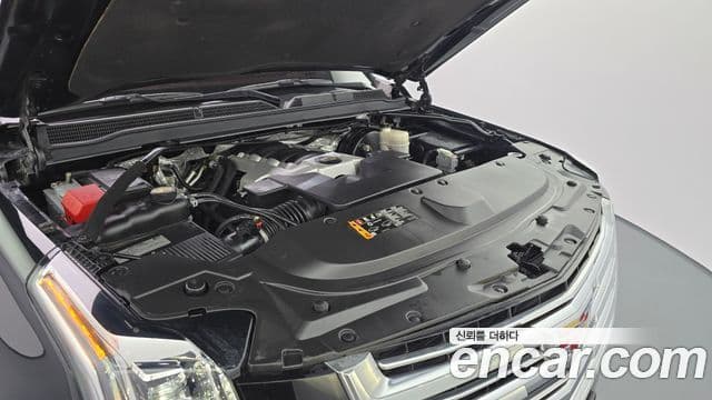 Cadillac Escalade 4세대, 2017 6