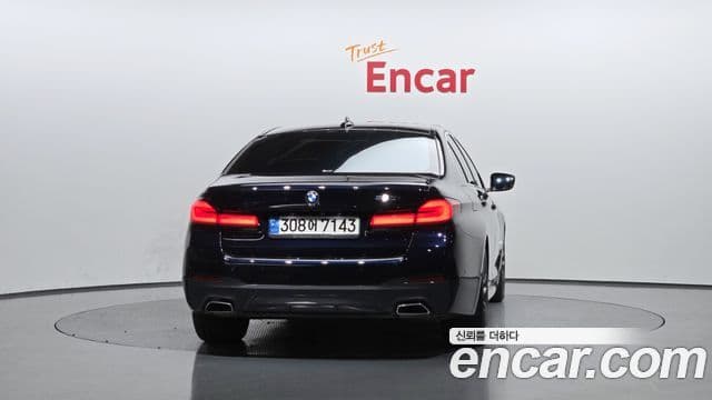 BMW 5시리즈 (G30) 520i M Sport, 2022 4