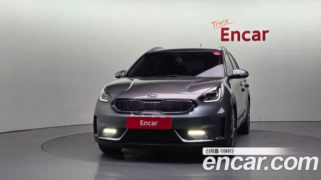 Kia Niro Noblesse, 2018 3