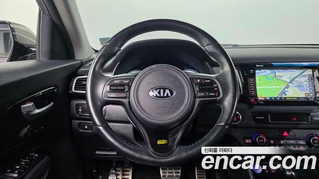 Kia Niro Noblesse, 2018 14