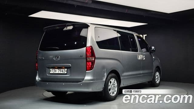 Hyundai Grand Starex CVX Luxury, 2015 2