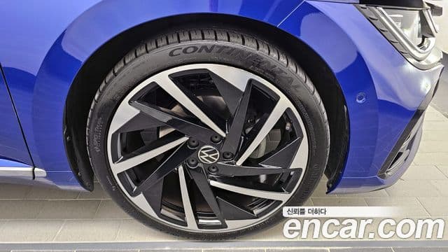Volkswagen 아테온 2.0 TDI R-LINE 4모션, 2023 все фото