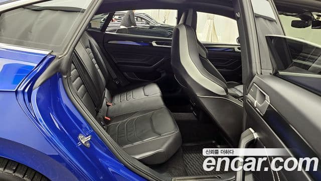 Volkswagen 아테온 2.0 TDI R-LINE 4모션, 2023 12