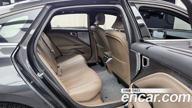 Kia K8 гибрид Noblesse, 2023 12