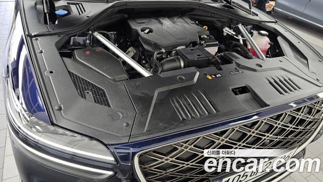 Genesis GV70, 2025 6