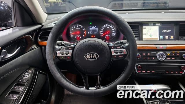 Kia All New K7 3.0 LPI Luxury (арендный автомобиль), 2017 13