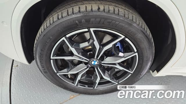 BMW X4 (G02) xDrive20i M Sport, 2022 все фото