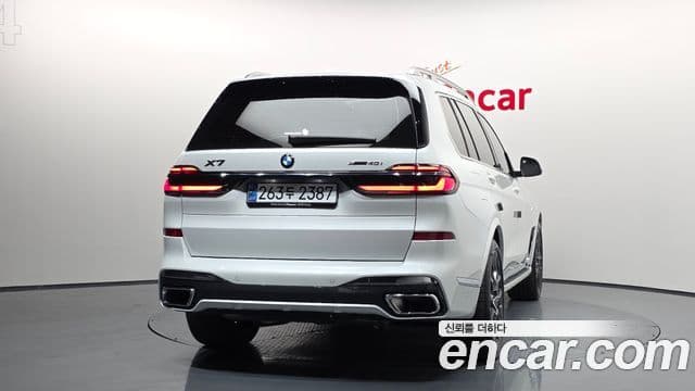 BMW X7 (G07) xDrive 40i M Sport 6인승, 2025 4
