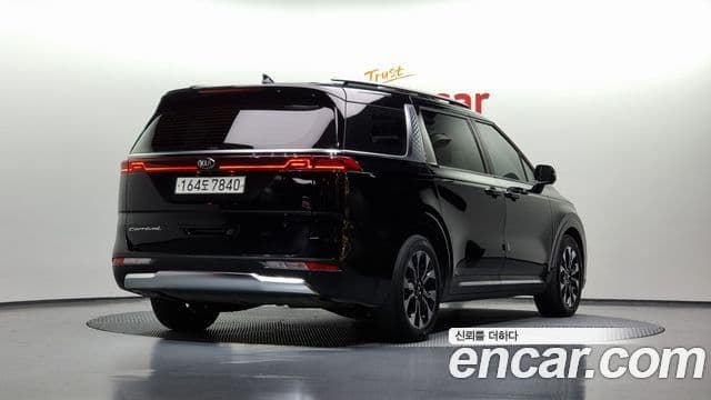 Kia Carnival 4세대 Signature, 2021 2