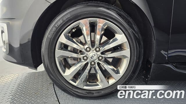 Kia All New Carnival Noblesse, 2016 все фото