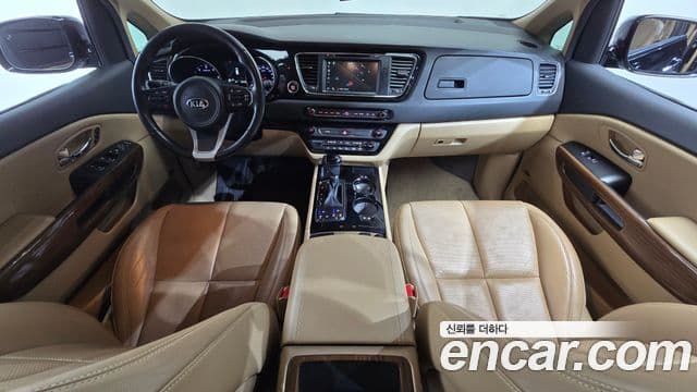 Kia All New Carnival Noblesse, 2016 7