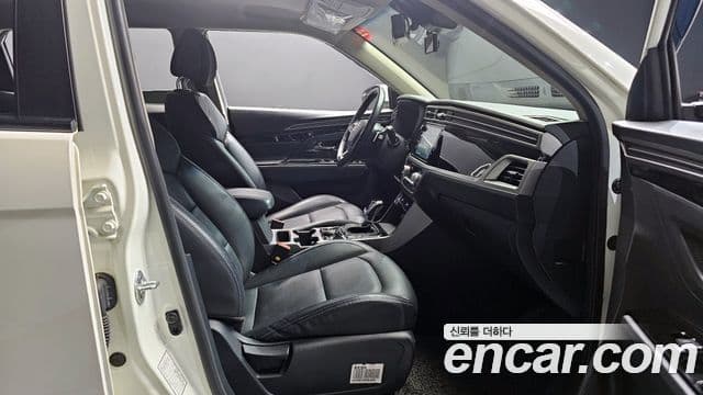 KG모빌리티(SsangYong) Beautiful Korando Plus, 2022 10