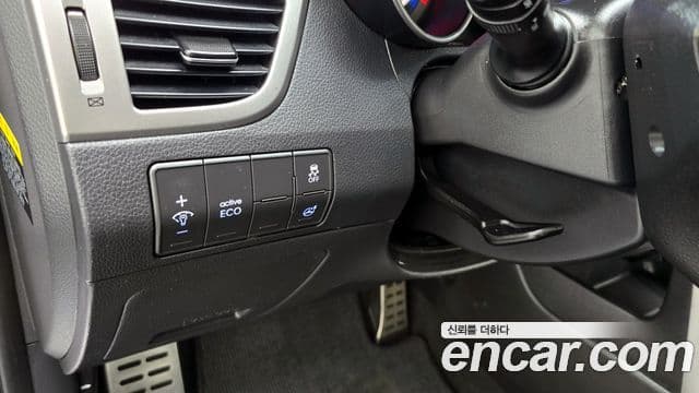 Hyundai i30(новый кузов / новое поколение) дизель 1.6 VGT Extreme, 2012 15