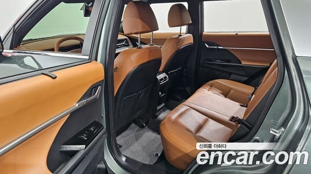 KG모빌리티(SsangYong) Torres T7, 2023 11