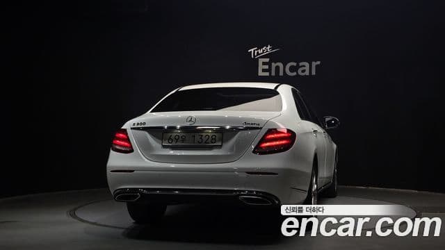Mercedes-Benz E-класс W213 E300 4MATIC Exclusive Standard, 2018 4