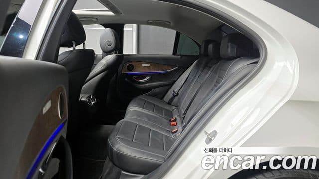 Mercedes-Benz E-класс W213 E300 4MATIC Exclusive Standard, 2018 13