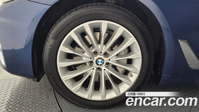 BMW 5시리즈 (G30) Luxury, 2021 все фото