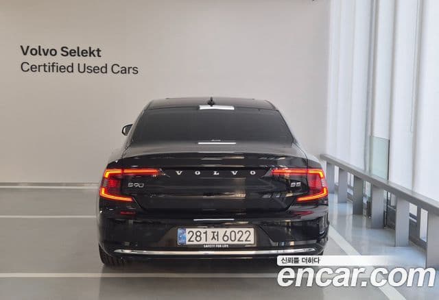 Volvo S90 B5 Ultimate Bright, 2024 4