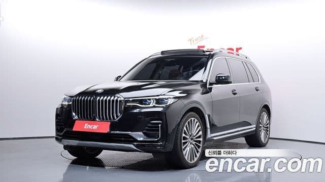 BMW X7 (G07) xDrive 40d Design Pure Excellence 6인승, 2022 1