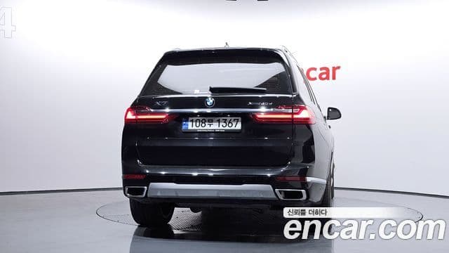 BMW X7 (G07) xDrive 40d Design Pure Excellence 6인승, 2022 4